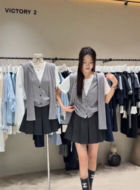 2026夏季新款时尚套装女配披肩假两件短袖上衣+显瘦百褶裙三件套