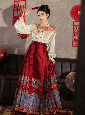 出租新中式马面红色汉服女