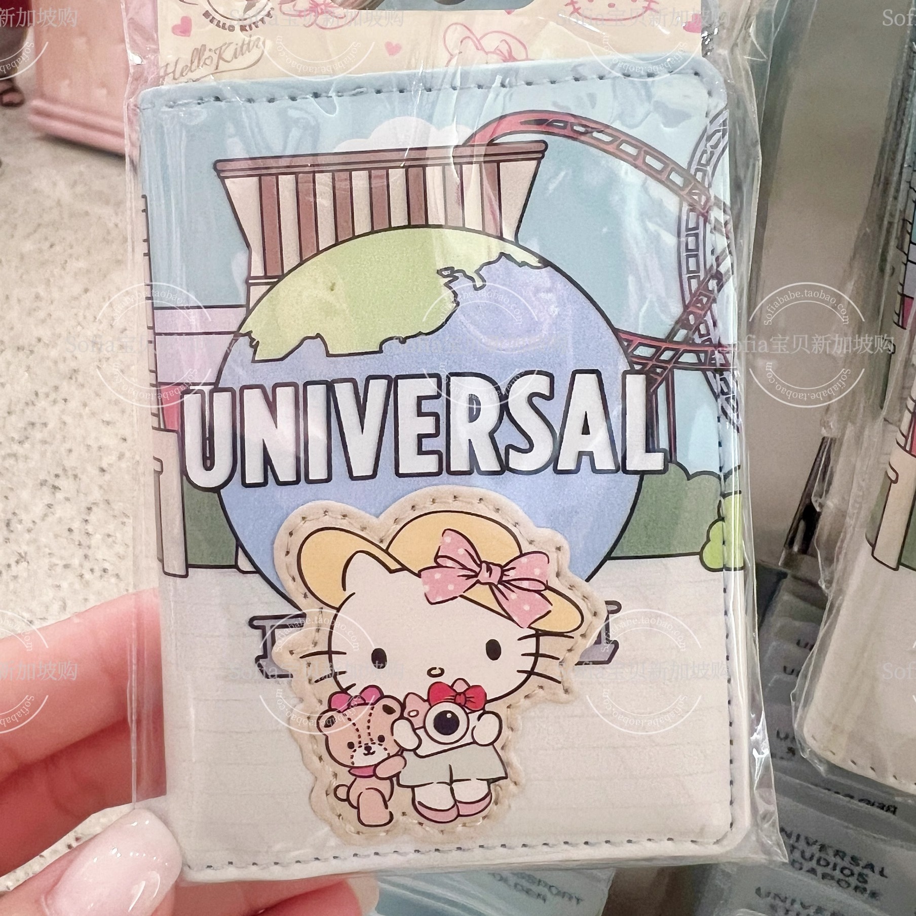 新加坡环球卡包证件包hellokitty