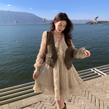 桔梗法式杏色连衣裙女春秋2025新款小个子冷淡系独特别致马甲，女装连衣裙，2C007
