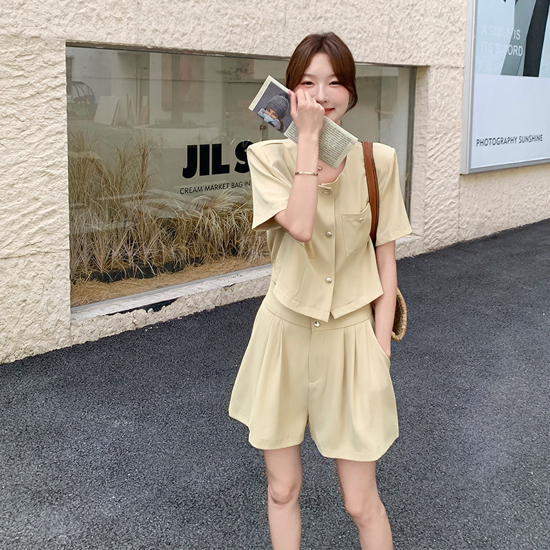 小香风圆领短袖外套女夏季2025新款时尚高级感气质名媛短裤两件套,女装套装/套裙,2C007