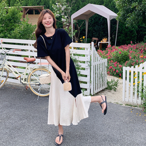 轻熟风短袖连衣裙2025新款女夏季黑色拼接撞色显瘦复古开叉鱼尾裙图片