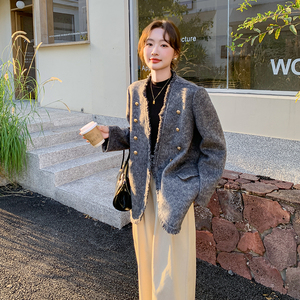 法式轻熟风灰色v领小香风外套女春秋2025年新款时髦气质减龄上衣图片