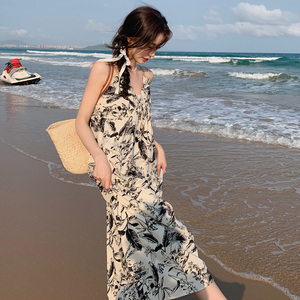 新中式国风水墨画碎花连衣裙女夏季2025新款设计感小个子吊带裙子图片