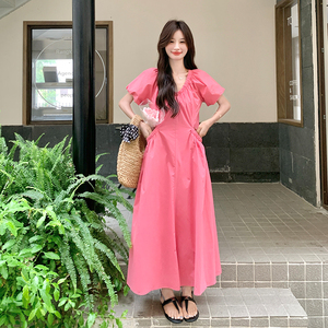温柔风泡泡袖法式连衣裙2025新款夏季甜美减龄气质设计感粉色长裙图片