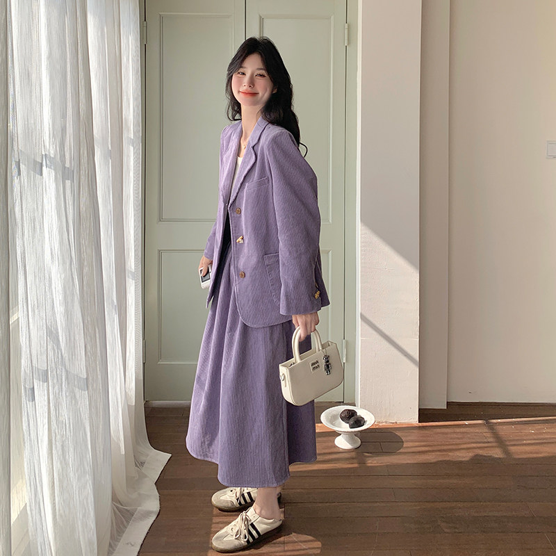 学院风紫色灯芯绒套装裙女2025春季新款气质休闲西装半身裙两件套,女装套装/套裙,2C007