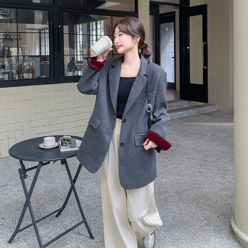 灰色韩版时尚毛呢西装女2025年秋冬季新款宽松气质高级感西服外套图片