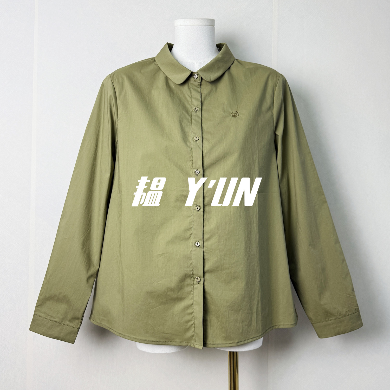 YUN韫2026新品通勤减龄娃娃领衬衣女春秋基础款彼得潘领叠穿衬衫