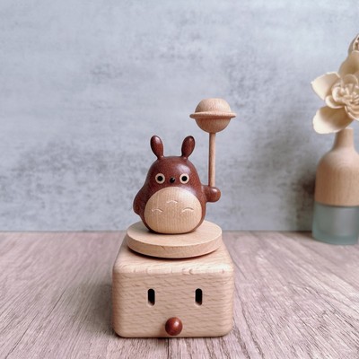 龙猫木质卡通香薰桌面摆件礼品