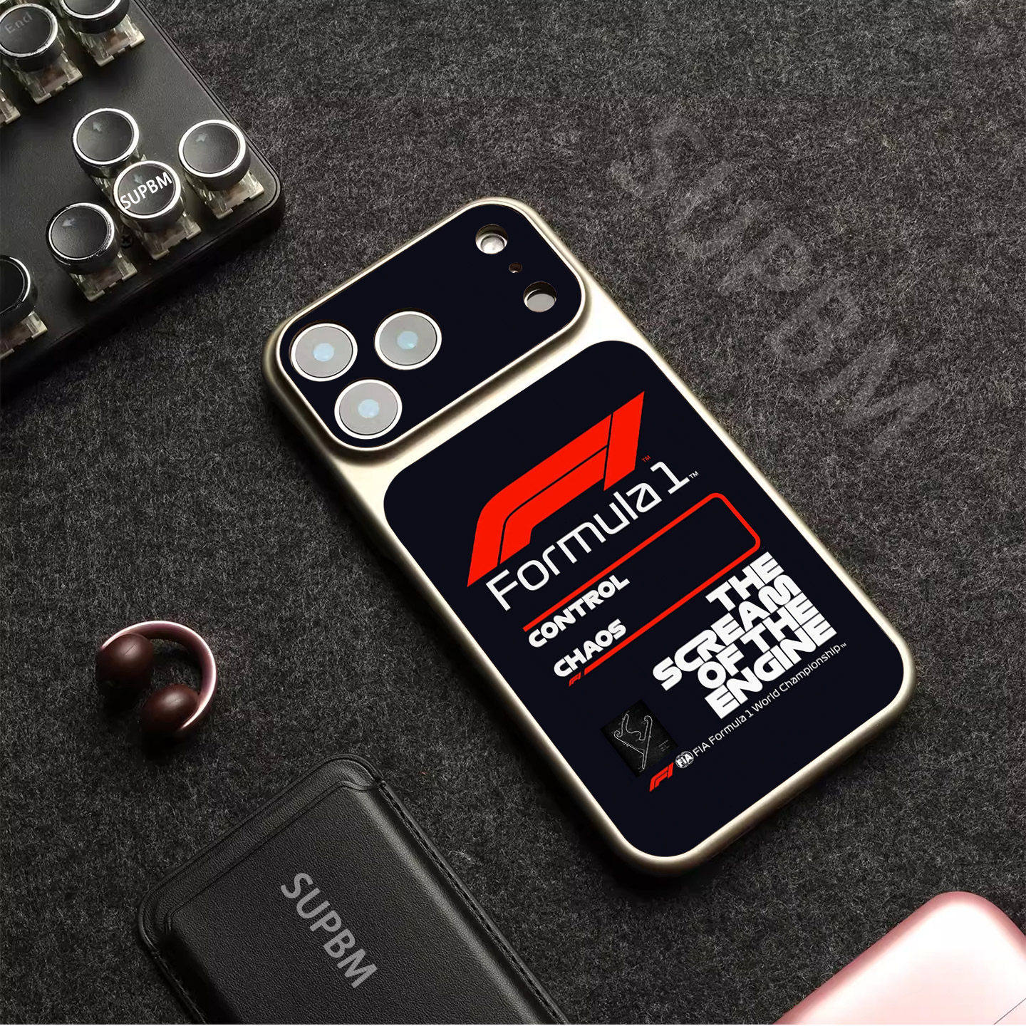 F1赛车大赛磁吸适用苹果17手机保护壳秒变17Pro新款iphone17ProMax超火Air巨好看16小众独特15男潮14Plus保护