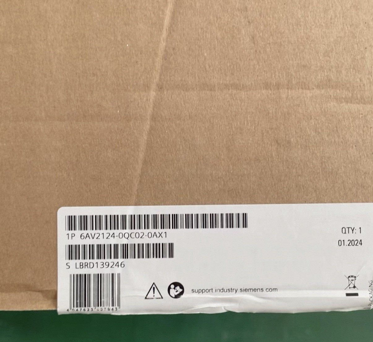 6AV2124-1QC02-0AX0 15寸触摸屏6AV2 124-1QC02-0AX0