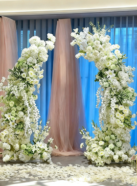 婚礼求婚现场布置假花白色教堂结婚背景舞台花牛角花艺拱门仿真花