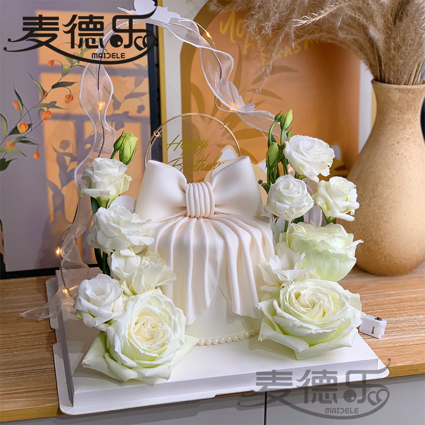 上海翻糖鲜花蝴蝶结生日蛋糕