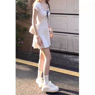 学院风U领绑带针织连衣裙女夏季高级感小个子甜美气质a字收腰短裙
