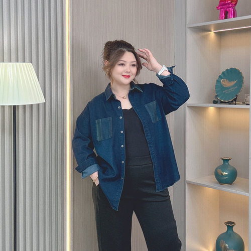 胖mm大码牛仔衬衫女春秋款遮肚子