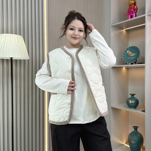 大码冬季新款加厚保暖羊羔绒马甲