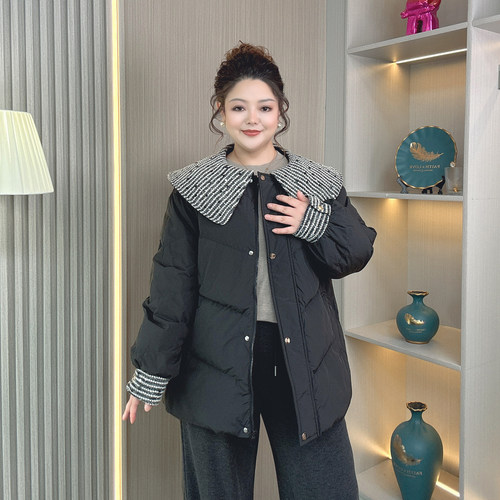 韩系娃娃领白鸭绒羽绒服女大码冬装胖mm200斤加厚保暖中长款外套