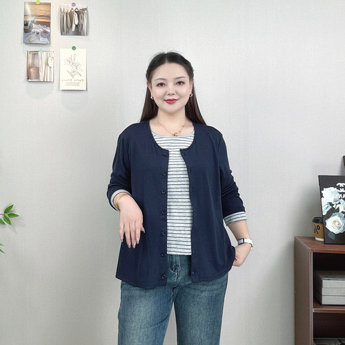 大码春秋装假两件条纹长袖T恤女