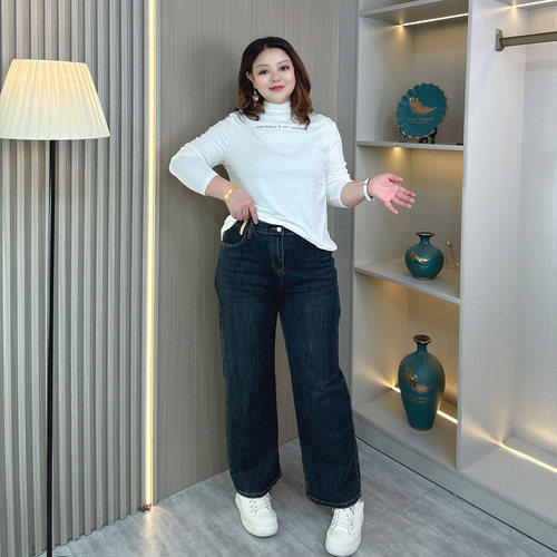 大码胖mm春秋显瘦直筒九分牛仔裤