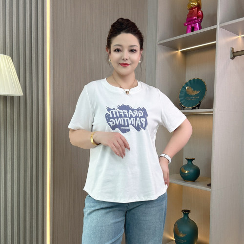 大码印花短袖T恤女正肩百搭上衣
