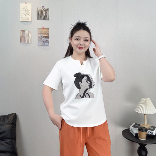 小V领短袖美女印花t恤女大码短袖