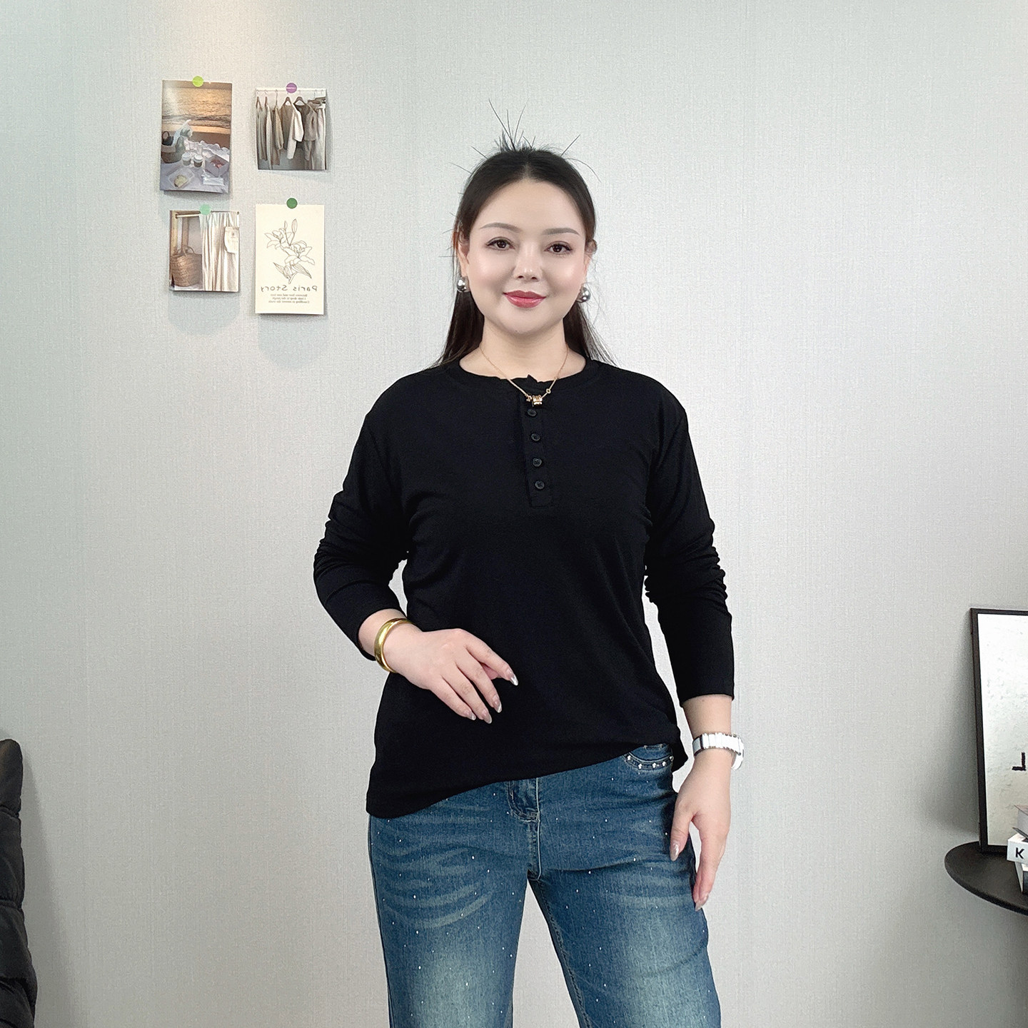 大码女装黑色纽扣长袖T恤胖MM宽松显瘦基础款纯色打底衫圆领上衣