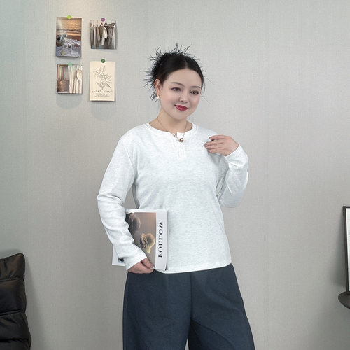 大码秋装圆领软糯亲肤长袖T恤女