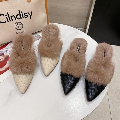 试衣间粗跟毛毛拖鞋WendyLove