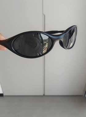 Y2K复古重工朋克连体墨镜 银色前卫凹造型骑行防紫外线太阳眼镜