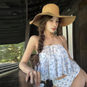 纯欲少女感泳装 蓝白碎花抹胸比基尼裙三件套显瘦度假海边拍照泳衣