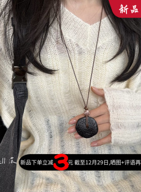 法式黑色陶瓷圆形镂空长链项链