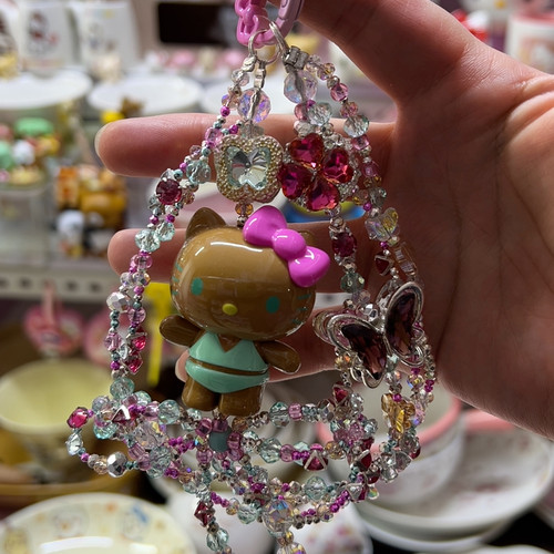 黑皮凯蒂猫包挂