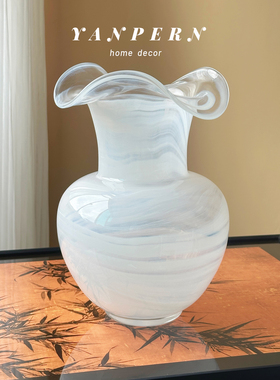 白色宋式美学琉璃玻璃花瓶高级感小众花器复古轻奢插花装饰品摆件