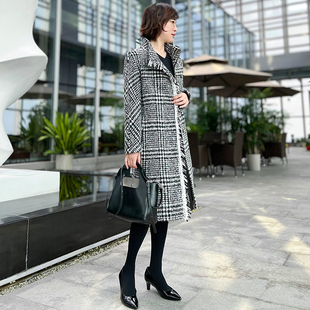 阿尔巴卡羊驼绒大衣女 通勤风 赫本香香子 珍珠格子大衣女中长款