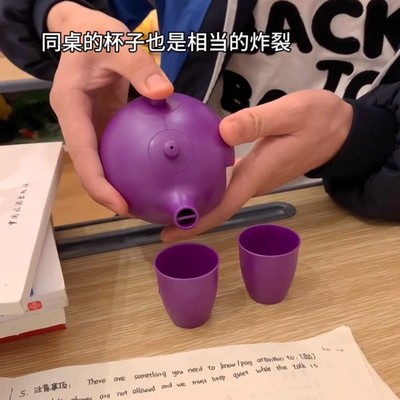 生日礼物送男女生朋友闺蜜实用的创意稀奇古怪玩具抽象搞怪高级感