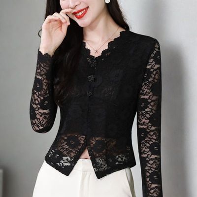 长袖温柔风法式复古V领蕾丝打
