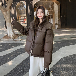 免洗PU皮贴标短款羽绒棉服女2025冬季新面包服小个子加厚保暖外套