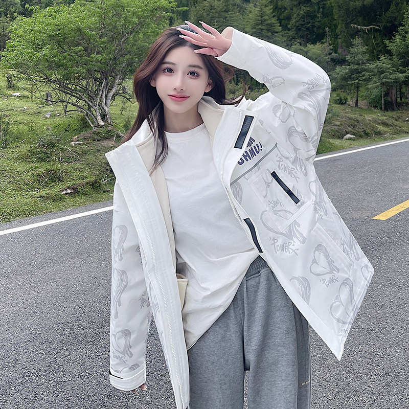 户外爱心冲锋衣女三合一秋冬季加绒加厚可拆卸两件套登山服外套潮