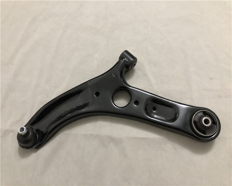 适用起亚K3S现代朗动下摆臂下悬挂球头下支臂前轮三角臂叉板总成