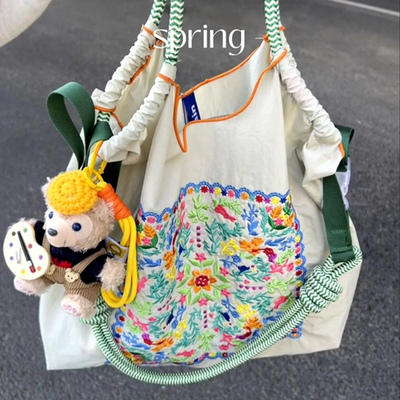 日系ball chain刺绣白色百花图环保购物袋斜挎帆布包大容量通勤包