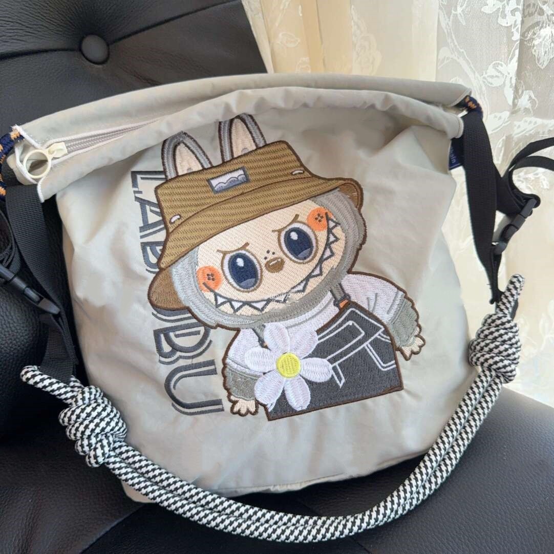 日系ball chain刺绣布布拉链水桶包环保袋斜挎帆布包女单肩通勤包