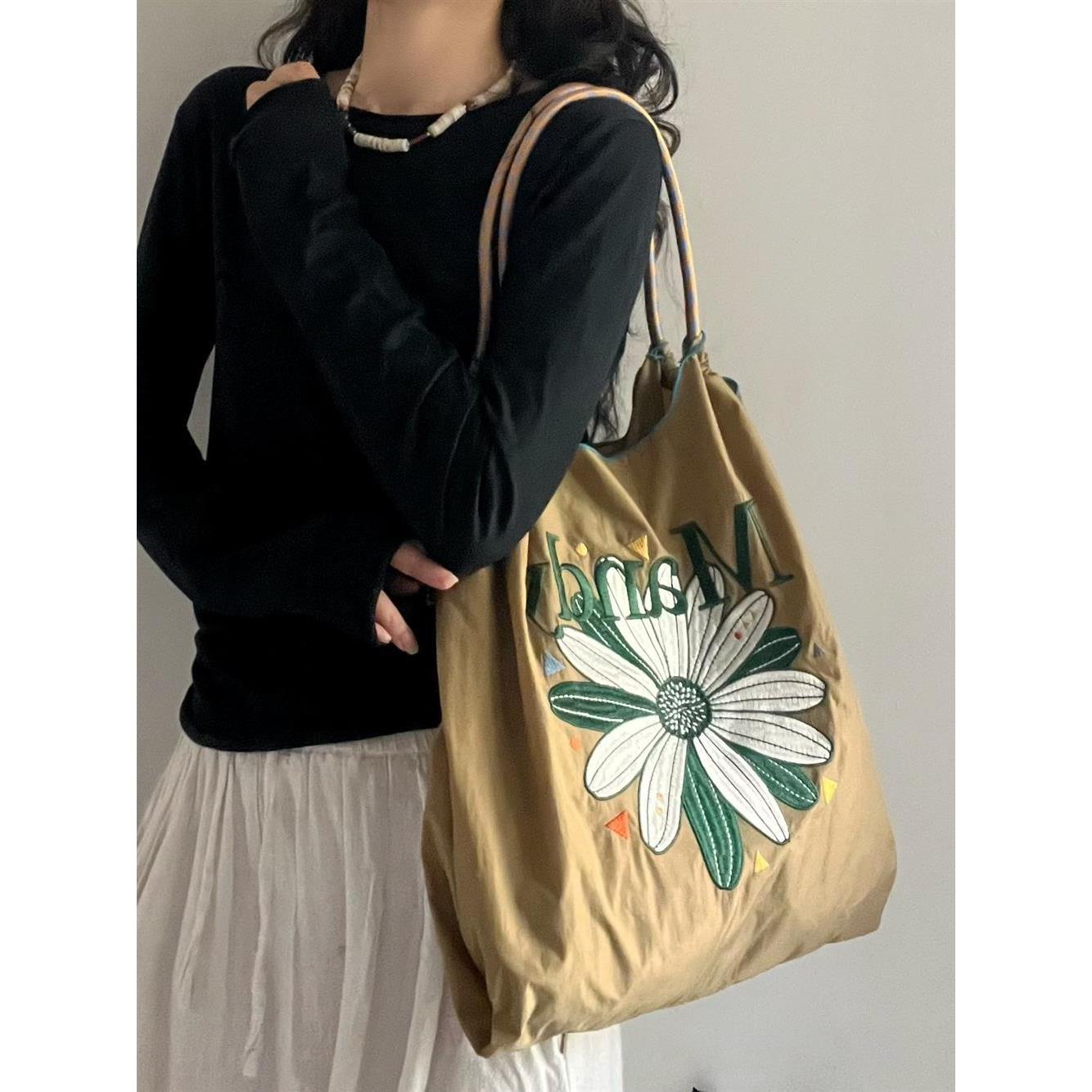 ball chain刺绣棕绿雏菊单肩托特包女购物袋斜挎帆布通勤包大容量