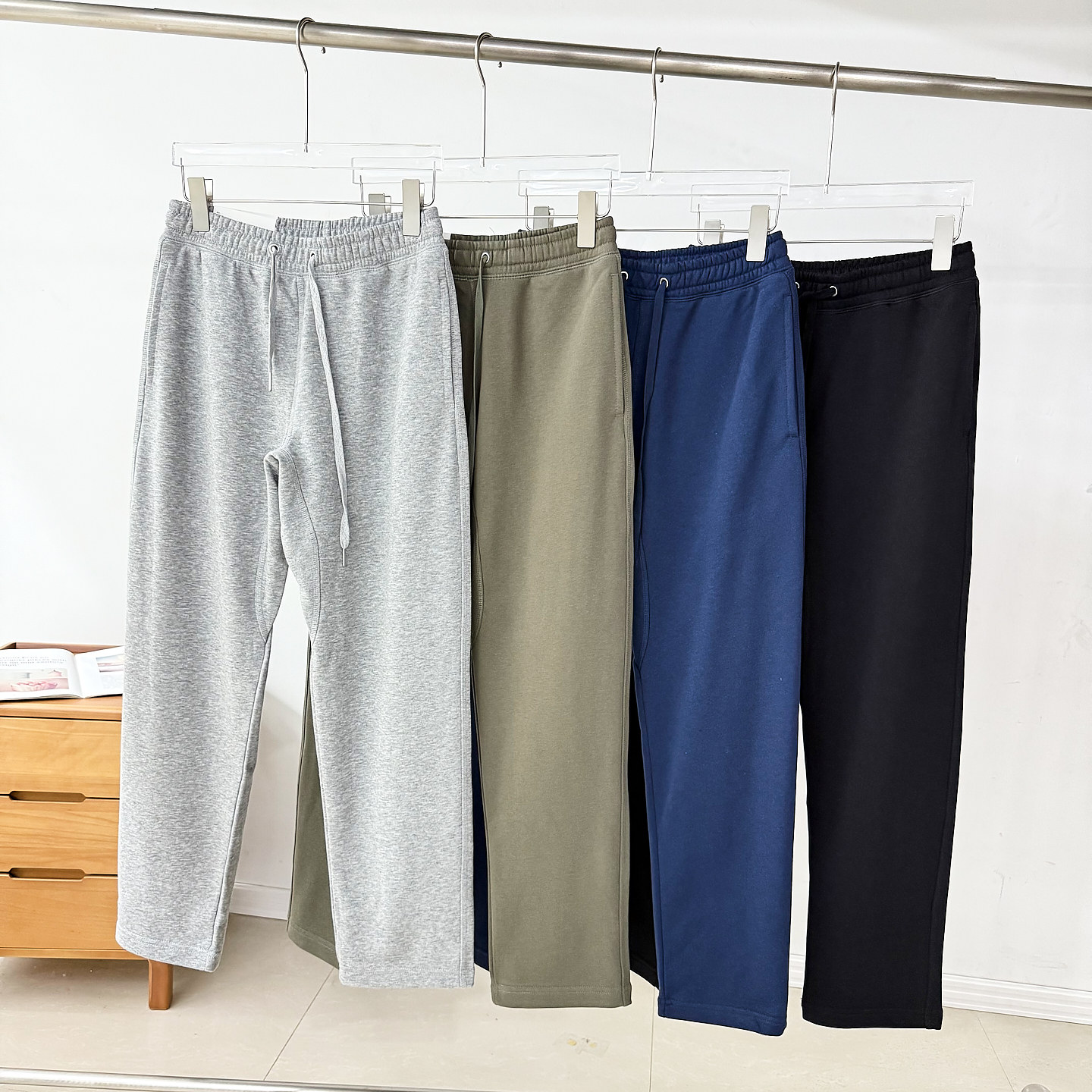 舒适柔软面料！棉混纺料鱼鳞毛圈外贸男装纯色简约百搭直筒休闲裤,男装,休闲裤,淘宝优惠券,粉丝福利购,淘宝优惠卷