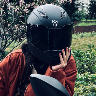 摩力行头盔男女士摩托车全盔机车夏季骑行安全帽3C认证大尾翼四季