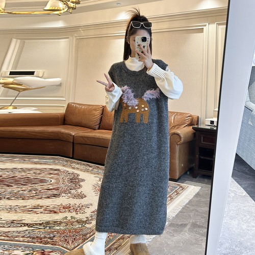 孕妇装背心马甲中长款秋冬新款独特漂亮刺绣卡通孕妇打底背心裙