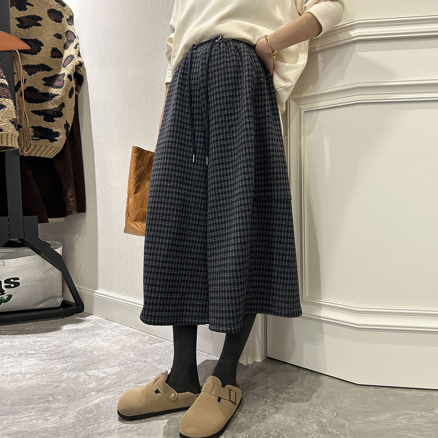 孕妇秋冬款毛呢格子八分裤