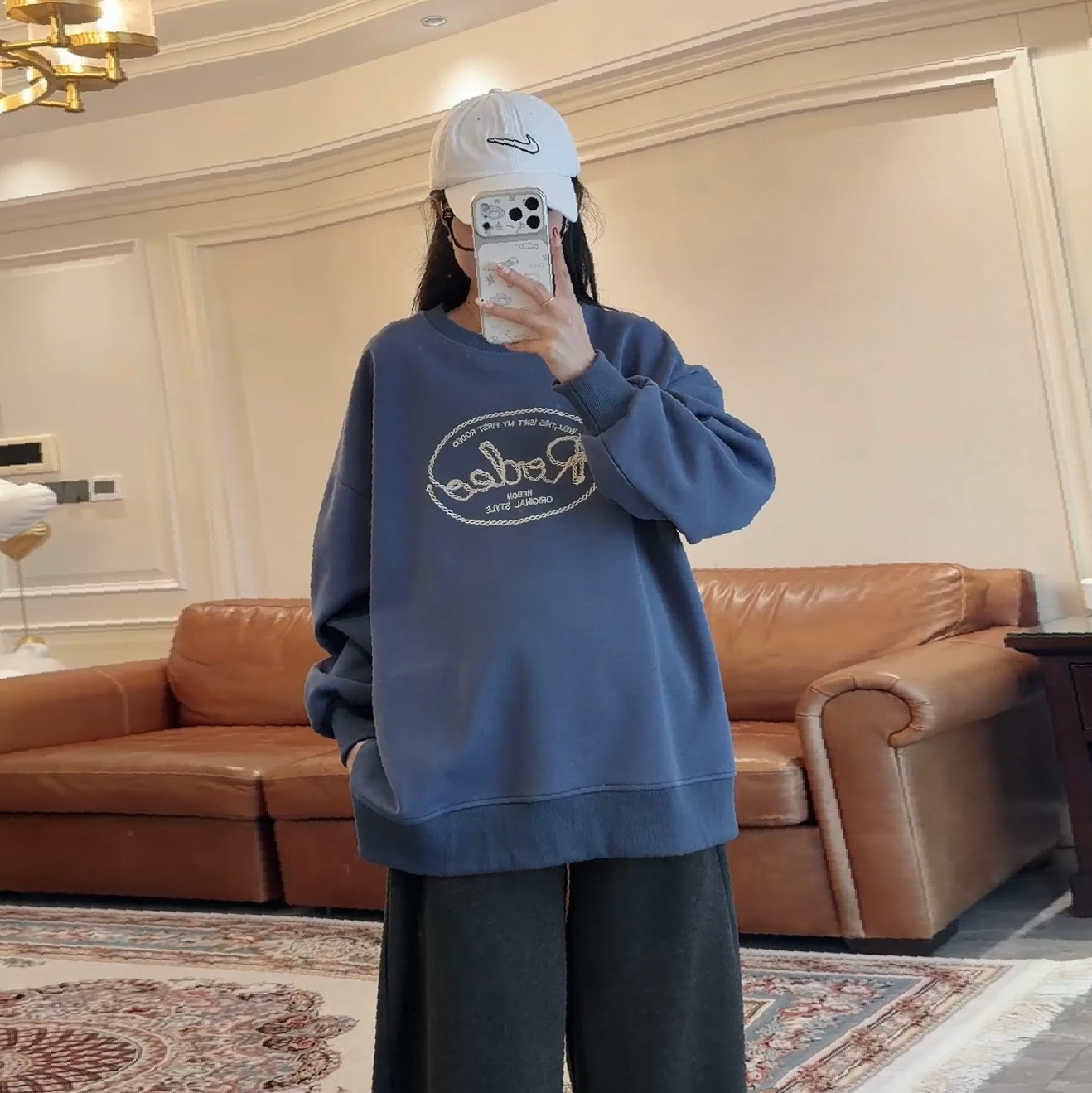 美式字母宽松显瘦百搭女卫衣