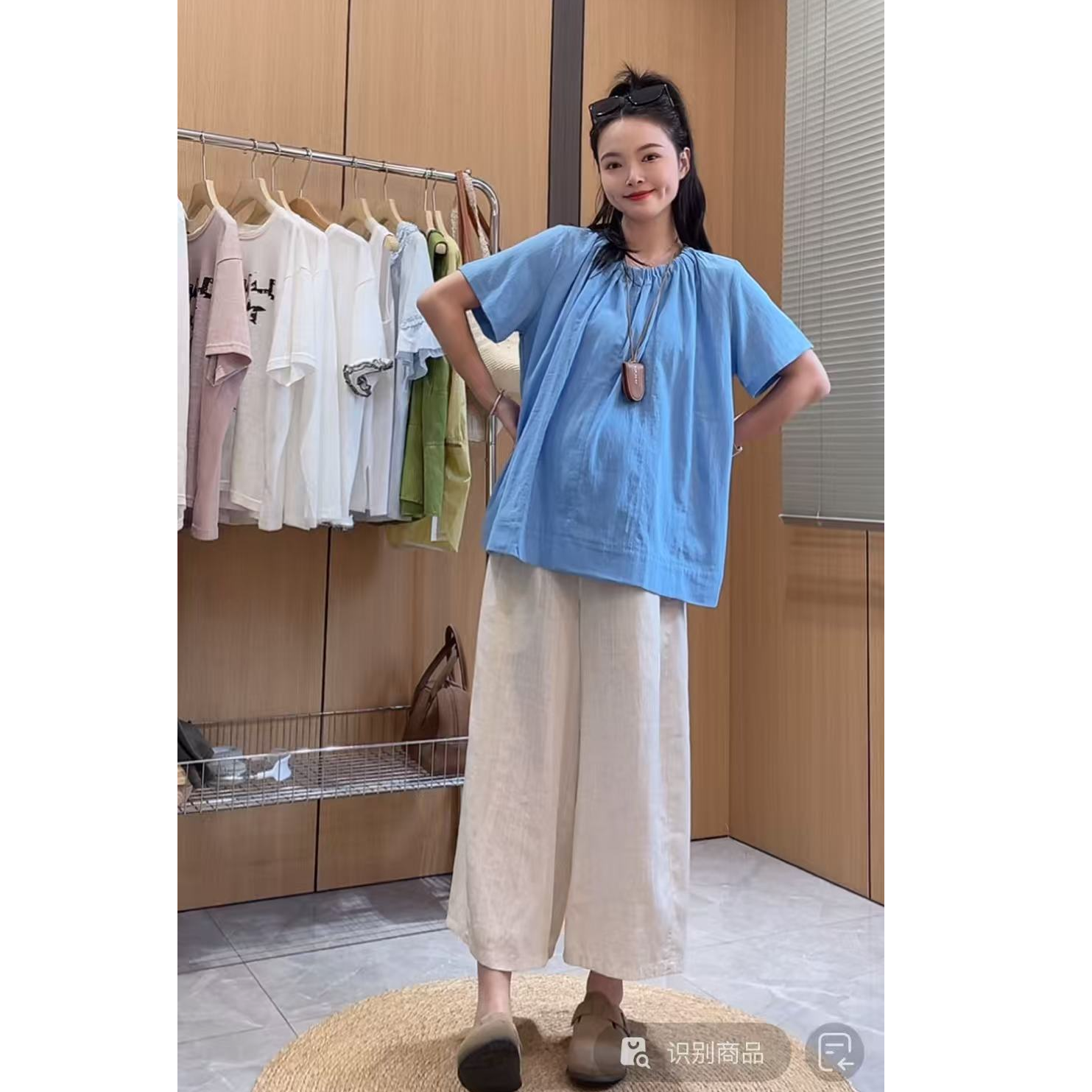 法式气质小衫孕妇装夏季薄款透气褶皱领口设计遮肉短袖简约衬衫