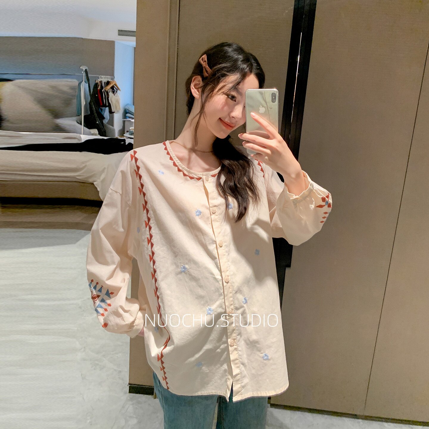 诺初◆孕妇春季棉麻刺绣圆领开扣衬衫宽松显瘦百搭长袖甜美风上衣