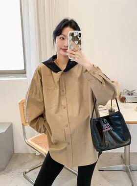 孕妇秋款高级感超好看连帽拼接薄款衬衫外套长袖宽松大版遮肚衫衣
